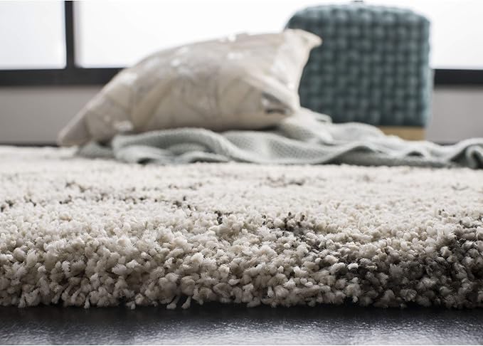 SAFAVIEH Hudson Shag Collection Accent Rug - 4' x 6', Ivory & Grey, Trellis Design, Non-Shedding & Easy Care, 2-inch Thick Ideal for High Traffic Areas in Entryway, Living Room, Bedroom (SGH282A)