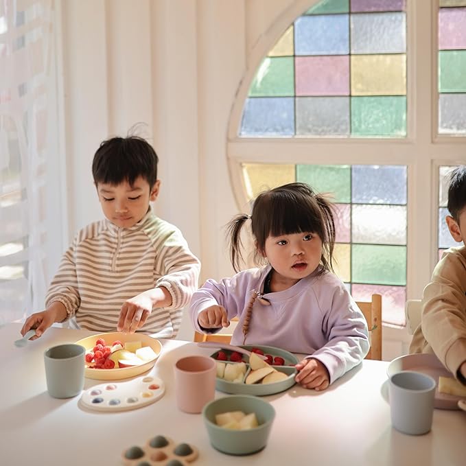 mushie Silicone Suction Plate | BPA-Free Non-Slip Design (Tradewinds)