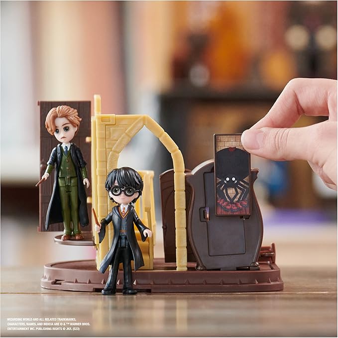 Wizarding World Harry Potter, Magical Minis Defense Against the Dark Arts Playset with 2 Exclusive Figures, 5 Accessories, Kids Toys for Ages 6 and up