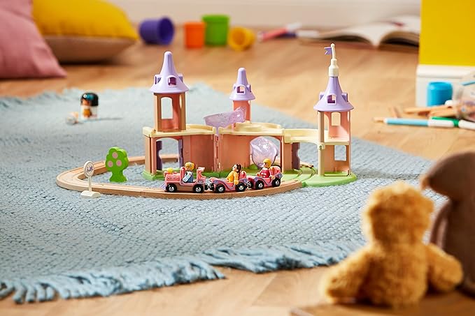 Brio Disney Princess Castle Set - Enchanting Wooden Train Adventure | Includes Classic Disney Princesses | Compatible with All BRIO Railway Toys | FSC-Certified Materials | Ideal for Children Aged 3+