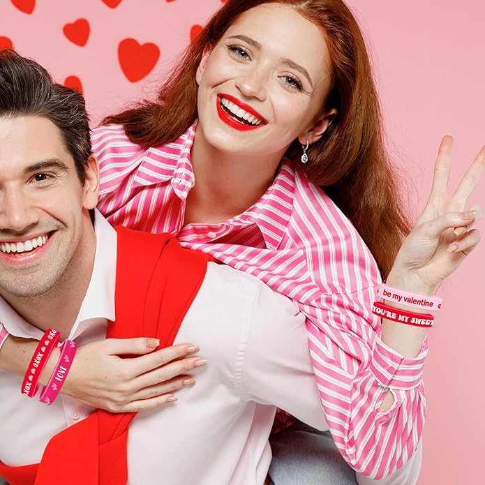 60 Pcs Valentine's Day Silicone Wristband 6 Designs Red Pink Love Heart You're My Sweet Rubber Bracelets for Wedding Anniversary Birthday Party Favor Supplies