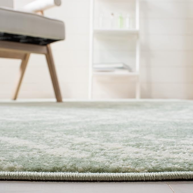SAFAVIEH Adirondack Collection Accent Rug - 3' x 5', Green & Ivory, Modern Distressed Design, Non-Shedding & Easy Care, Ideal for High Traffic Areas in Entryway, Living Room, Bedroom (ADR131Y)