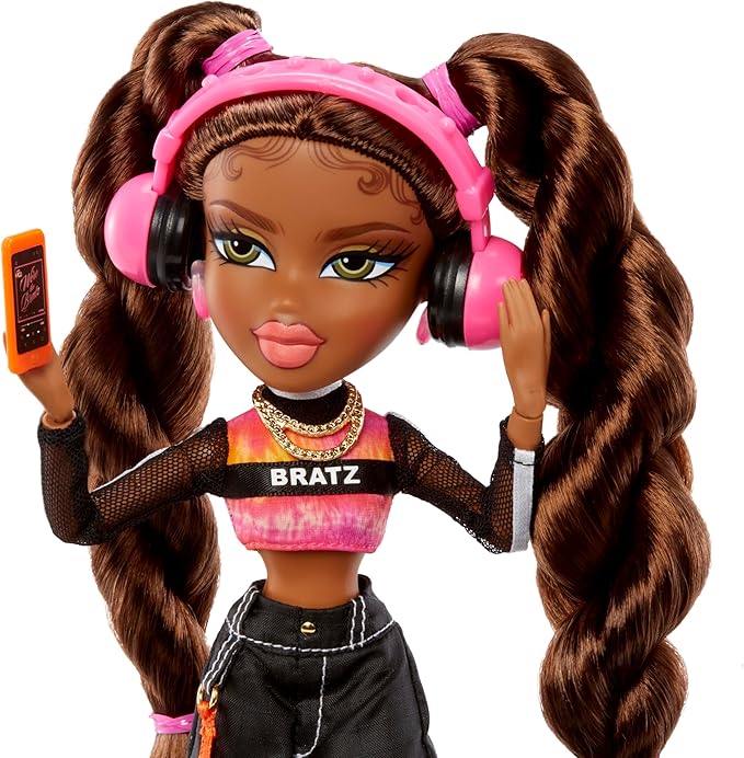 Bratz Alwayz Sasha Fashion Doll with 10 Accessories and Poster