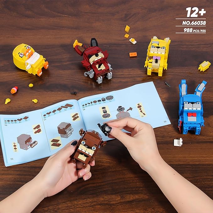 Five Nights Security Breach Building Block Toy, 5 Characters Action Figure, Horror Five Nights Game Toys Merch Building Set Toy for Boys Age 8-12, 988Pcs