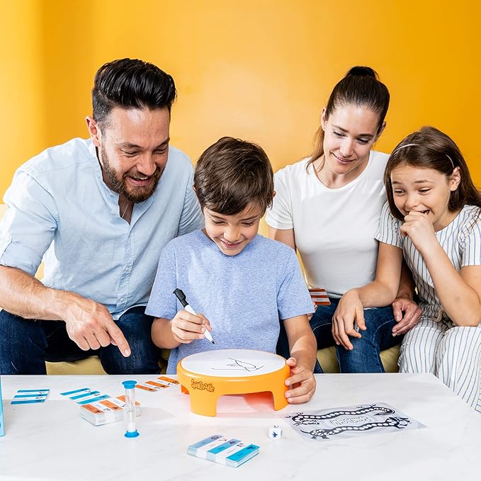 Educational Insights Spindoodle Quick Drawing Board Game - Fun Family Games, Board Games for Adults and Kids Ages 8+, Perfect for Family Parties and Game Night