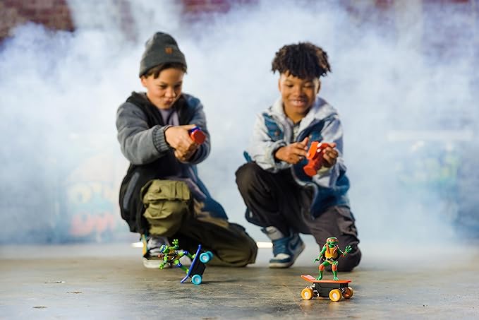 Teenage Mutant Ninja Turtles Michelangelo Half Pipe RC Vehicle Movie Edition Ages 5+ - Skate + Performs Tricks - 2.4GHz RC Controller