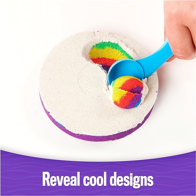 Kinetic Sand, Deluxe Swirl N’ Surprise Playset with 2.5lbs Play Sand (Red, Blue, Green, Yellow, White & Purple), 4 Tools, Sensory Toys for Kids