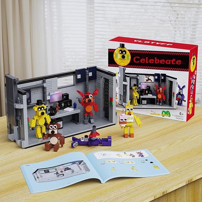 Five Nights Security Room Action Figure Building Block Set, 5 in 1 Monster with Stage Horror Game Toys, Compatible with Lego, Suitable for Fans Boys Girls Stage Halloween (545 PCS)