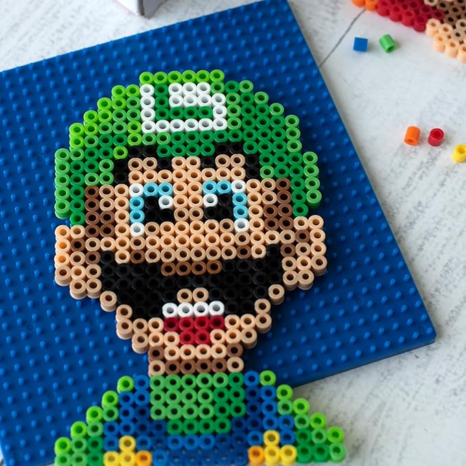 Perler 80-57090 Nintendo Super Mario Fused Bead Deluxe Box Kit, 8 Unique Patterns, Multicolor, 4385 Pieces