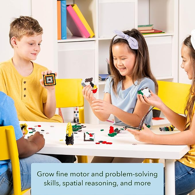 PLUS PLUS 3D Puzzle Building Block Set, 70 Mini Interlocking Pieces, Fun Holiday Activities for Kids - Santa Claus Mini Maker Tube