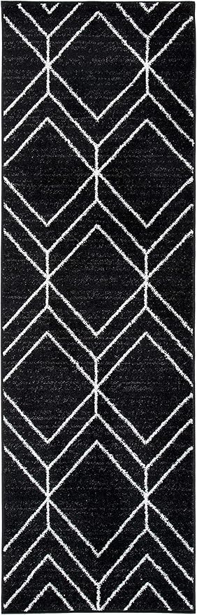 SAFAVIEH Adirondack Collection Runner Rug - 2'6" x 14', Black & Ivory, Modern Geometric Design, Non-Shedding & Easy Care, Ideal for High Traffic Areas in Living Room, Bedroom (ADR241Z)