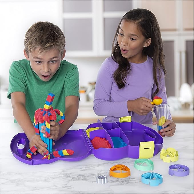 Kinetic Sand, Sandwhirlz Playset with 3 Colors of Kinetic Sand (2lbs) and Over 10 Tools, Play Sand Sensory Toys for Kids Aged 3 and up