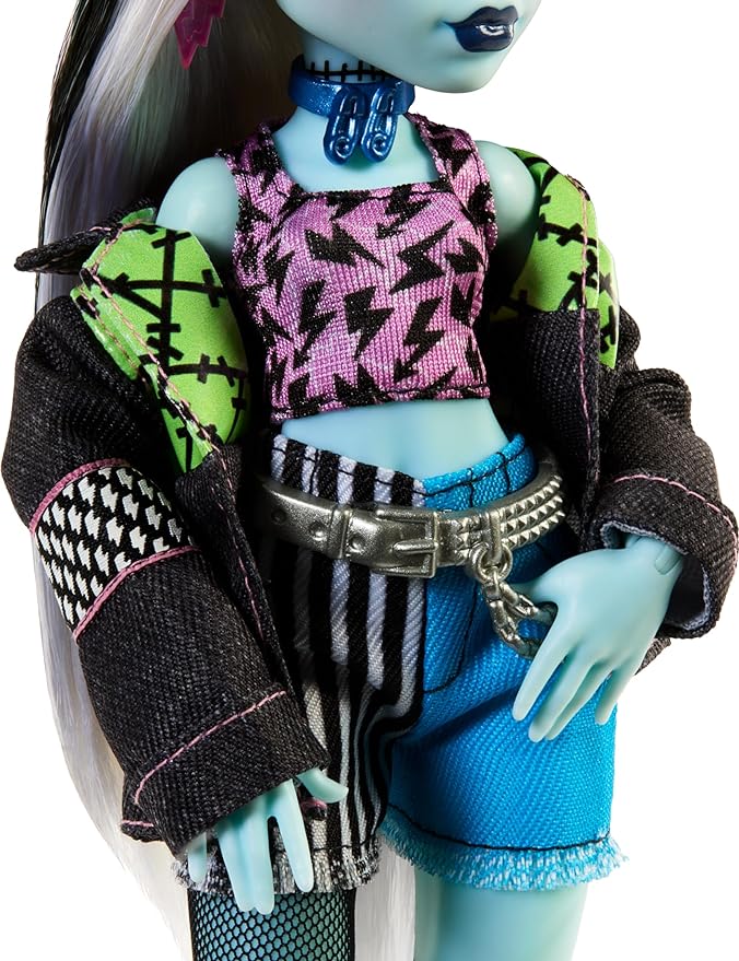 Monster High Frankie Stein Doll in Denim Jacket & Shorts, Includes Pet Dog Watzie & Accessories Like a Backpack, Snack & Notebook