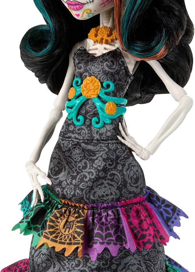 Monster High Doll, Skelita Calaveras Día De Muertos 2024 Howliday Collectible with La Catrina Hat, Papel Picado Dress, and Displayable Packaging