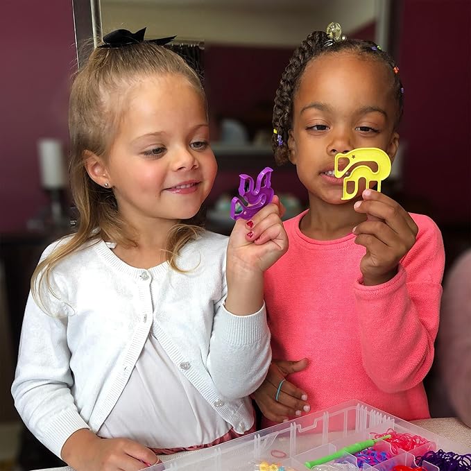 Rainbow Loom® Loomi-Pals™ Mini Combo Set, Features 60 Cute Assorted Loomi-Pals Charms,1 Happy Loom, 2100 Colorful Bands All in a Carrying Case for Boys and Girls 7+