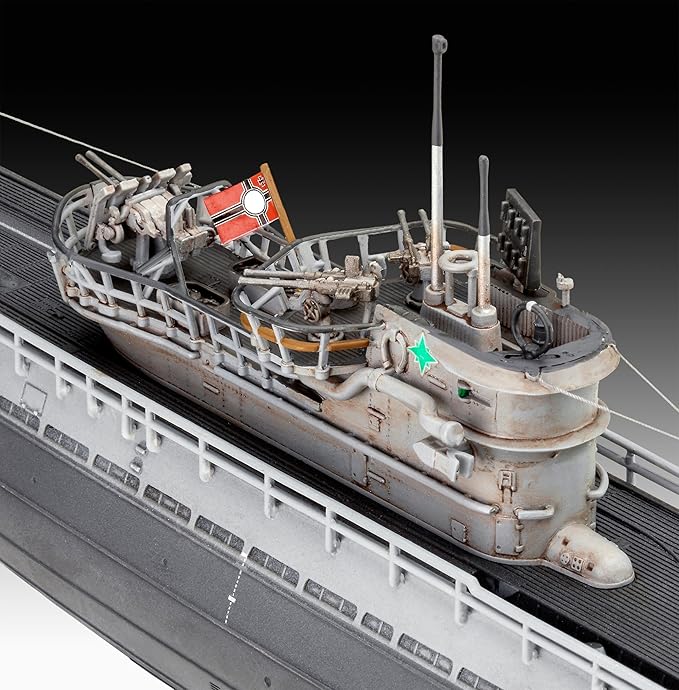 Revell RV05167 Kit 1:144-German Submarine Type IX C/40 (U190), Unpainted