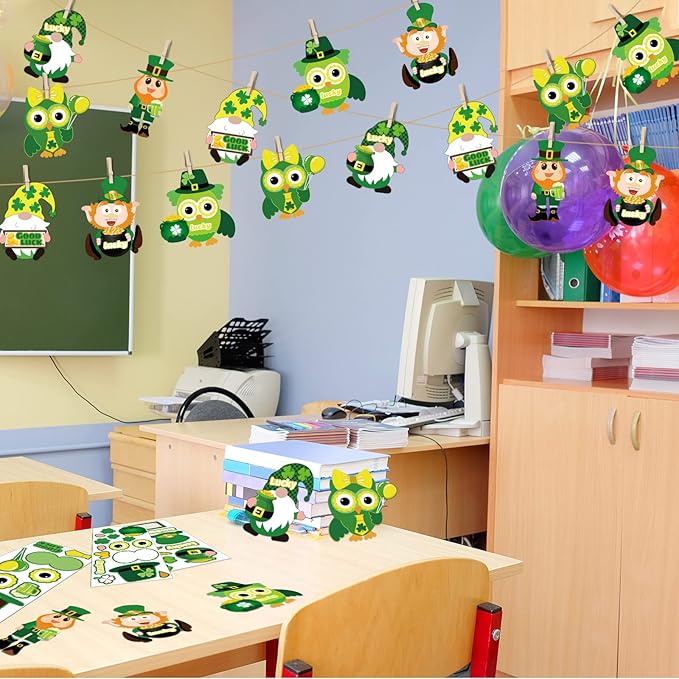 chiazllta 30 PCS St. Patricks Day Craft Kits for Kids DIY Leprechauns Shamrock Owl Gnome Sticker Craft Ornament St. Patricks Art Craft for Party Home Class School Game Activities