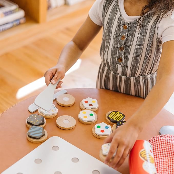 Melissa & Doug Slice and Bake Wooden Cookie Play Food Set