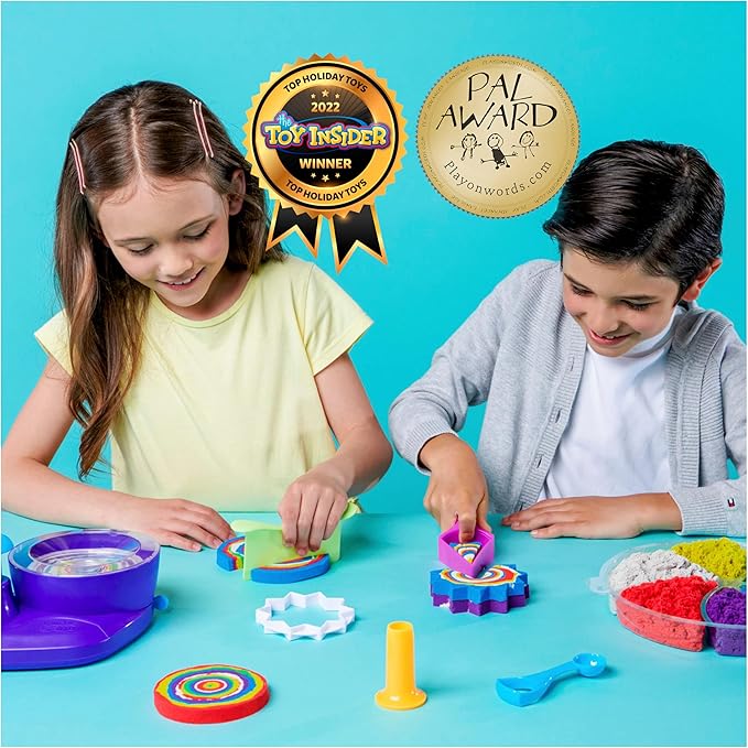 Kinetic Sand, Deluxe Swirl N’ Surprise Playset with 2.5lbs Play Sand (Red, Blue, Green, Yellow, White & Purple), 4 Tools, Sensory Toys for Kids