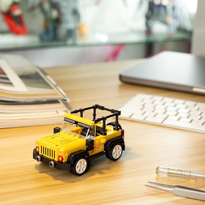 Jeep Wrangler Car Building Block Set (242 Pieces). Racing Car Building Blocks for Kids and Adults