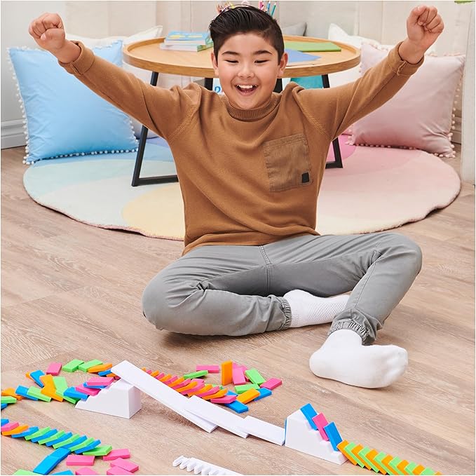 Spin Master Games, Lily Hevesh H5 Domino Creations 100-Piece Neon Dominoes Set, Building Toys for Kids & Family, Classic Activity Game, 1 & Up Players, for Ages 5 & Up