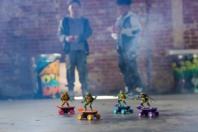 Teenage Mutant Ninja Turtles Michelangelo Half Pipe RC Vehicle Movie Edition Ages 5+ - Skate + Performs Tricks - 2.4GHz RC Controller