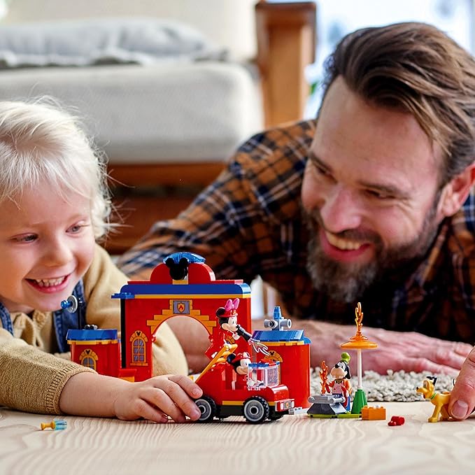 LEGO 10776 Mickey and Friends Mickey & Friends Fire Engine & Station