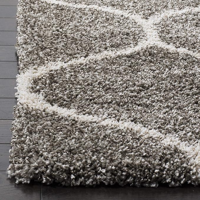 SAFAVIEH Hudson Shag Collection 9' Square Grey/Ivory SGH280B Moroccan Ogee Trellis Non-Shedding Living Room Bedroom Dining Room Entryway Plush 2-inch Thick Area Rug