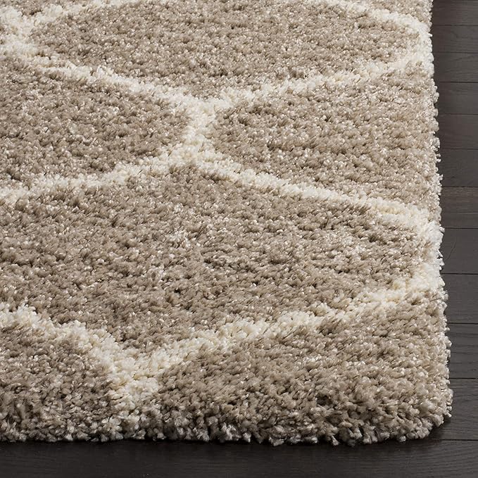 SAFAVIEH Hudson Shag Collection Runner Rug - 2'3" x 20', Beige & Ivory, Trellis Design, Non-Shedding & Easy Care, 2-inch Thick Ideal for High Traffic Areas in Living Room, Bedroom (SGH280S)