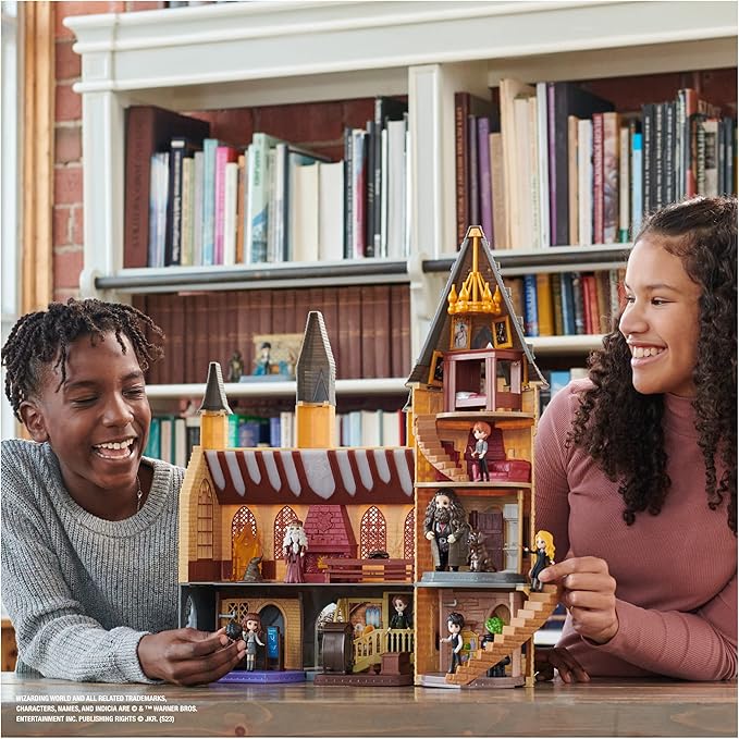 Wizarding World Harry Potter, Magical Minis Defense Against the Dark Arts Playset with 2 Exclusive Figures, 5 Accessories, Kids Toys for Ages 6 and up