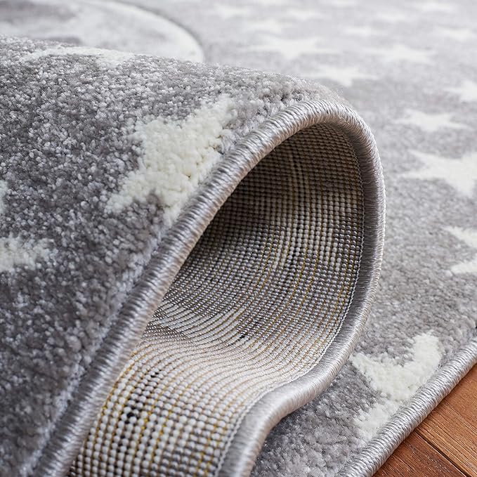 SAFAVIEH Carousel Kids Collection Accent Rug - 2'3" x 4', Light Grey & White, Non-Shedding & Easy Care, Ideal for High Traffic Areas for Boys & Girls in Playroom, Nursery, Bedroom (CRK135F)