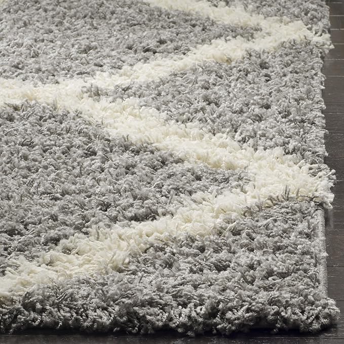 SAFAVIEH Dallas Shag Collection 2'3" x 8' Grey/Ivory SGDS257G Trellis Non-Shedding Living Room Bedroom Dining Room Entryway Plush 1.5-inch Thick Runner Rug