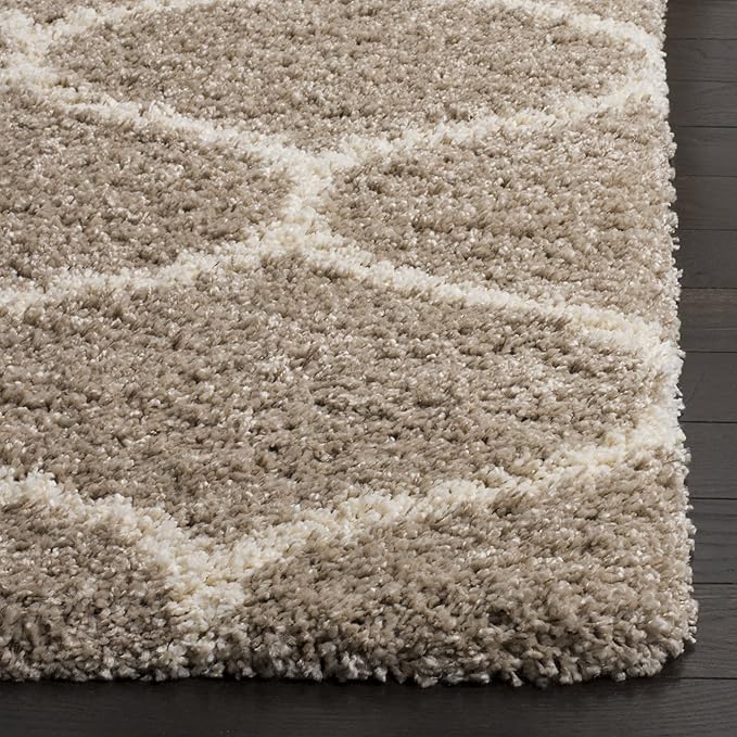 SAFAVIEH Hudson Shag Collection 7' Square Beige/Ivory SGH280S Moroccan Ogee Trellis Non-Shedding Living Room Bedroom Dining Room Entryway Plush 2-inch Thick Area Rug
