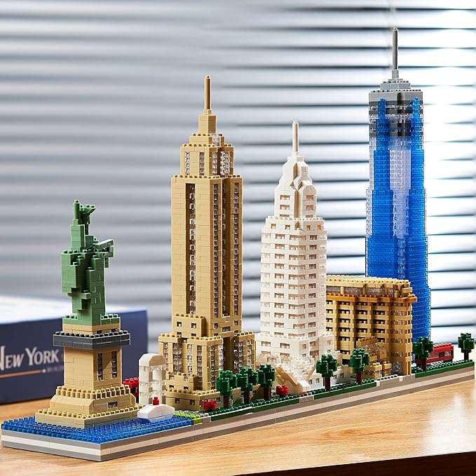 City Architecture New York Micro Mini Blocks Skylines Collection Building Set for Adults NYC Skyline Model Kit for Kids Age of 14+ 3452 Pieces Bricks