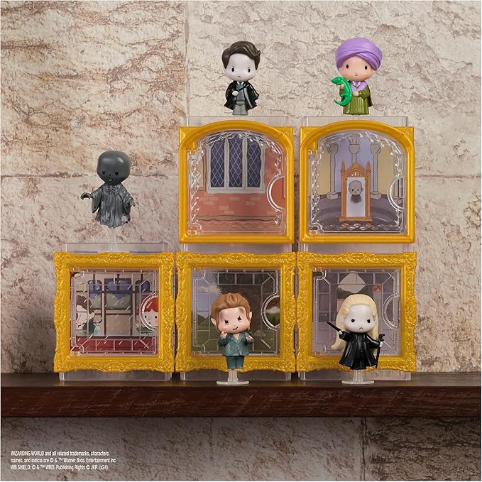 Wizarding World Harry Potter, Micro Magical Moments Dark Arts 5-Pack Figures Set & Display Cases (Amazon Exclusive), Kids Toys for Ages 6 and up