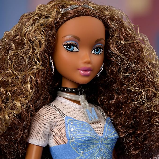 Barbie Signature My Scene Madison Doll & Accessories, Y2K-Inspired Outfit with Butterfly Top, Cargo Jeans, Denim Bag & Display Stand