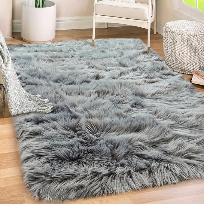 Gorilla Grip Fluffy Faux Fur Rug, Machine Washable Soft Furry Area Rugs, Rubber Backing, Plush Floor Carpets for Baby Nursery, Bedroom, Living Room Shag Carpet, Luxury Home Decor, 3x5, Gray