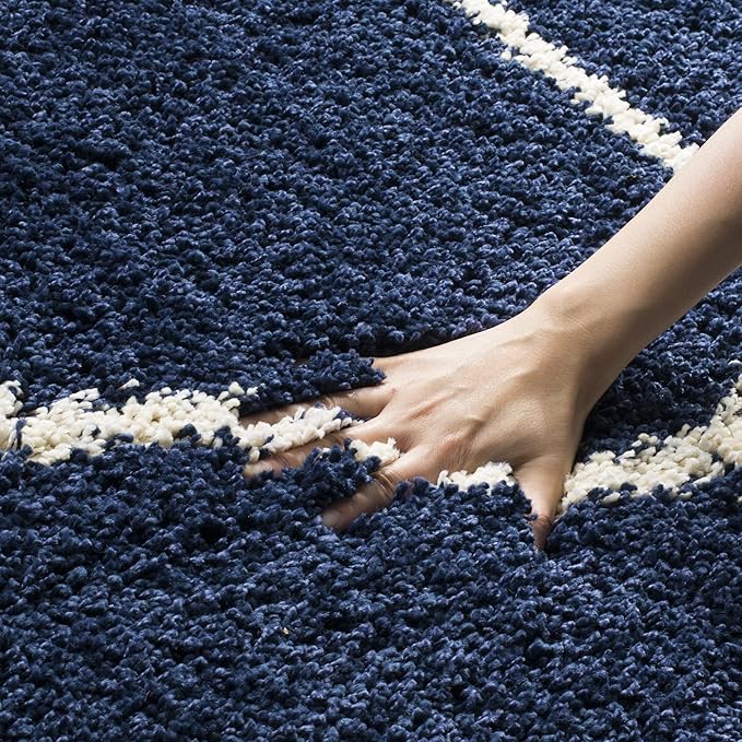 SAFAVIEH Hudson Shag Collection Runner Rug - 2'3" x 10', Navy & Ivory, Moroccan Trellis Design, Non-Shedding & Easy Care, 2-inch Thick Ideal for High Traffic Areas in Living Room, Bedroom (SGH280C)