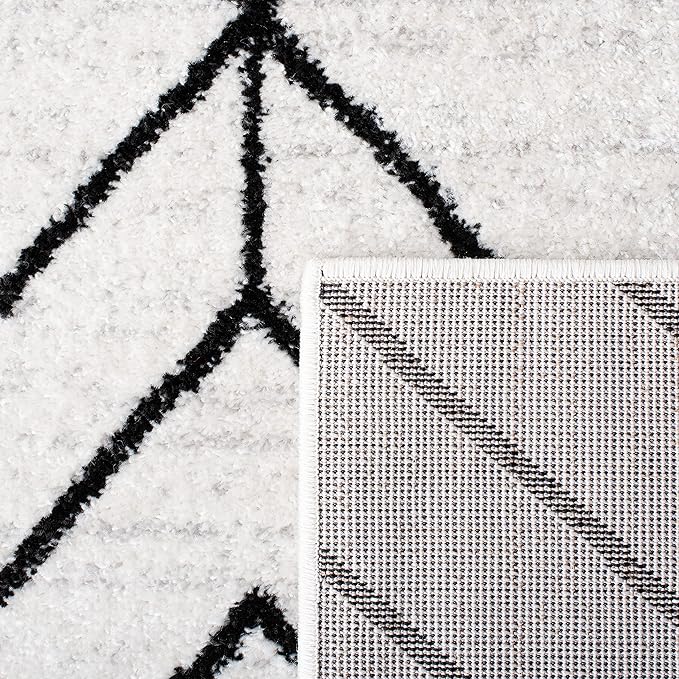 SAFAVIEH Adirondack Collection Runner Rug - 2'6" x 12', Ivory & Black, Modern Geometric Design, Non-Shedding & Easy Care, Ideal for High Traffic Areas in Living Room, Bedroom (ADR241A)