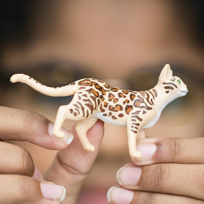 Schleich Farm World, Realistic Cute Cat Toys for Boys and Girls Ages 3 and Above, Bengal Cat Toy, 1 Count (Pack of 1)