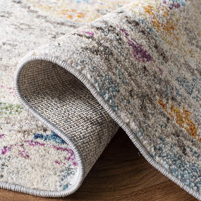SAFAVIEH Madison Collection Runner Rug - 2'2" x 6', Grey & Yellow, Boho Diamond Distressed Design, Non-Shedding & Easy Care, Ideal for High Traffic Areas in Living Room, Bedroom (MAD418F)