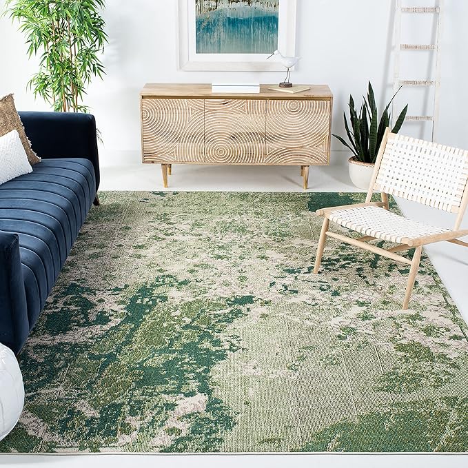 SAFAVIEH Madison Collection 6'7" Square Green / Ivory MAD499Y Modern Abstract Non-Shedding Living Room Bedroom Dining Home Office Area Rug