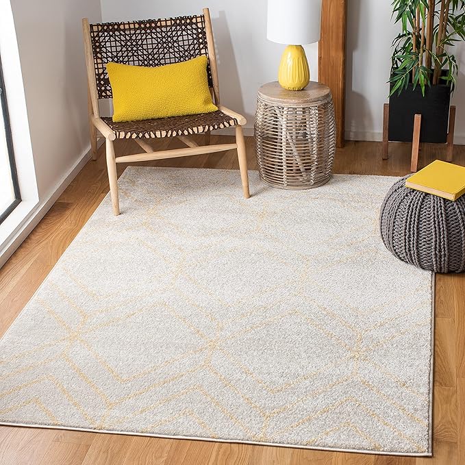 SAFAVIEH Adirondack Collection Accent Rug - 4' x 6', Ivory & Gold, Modern Geometric Design, Non-Shedding & Easy Care, Ideal for High Traffic Areas in Entryway, Living Room, Bedroom (ADR241C)