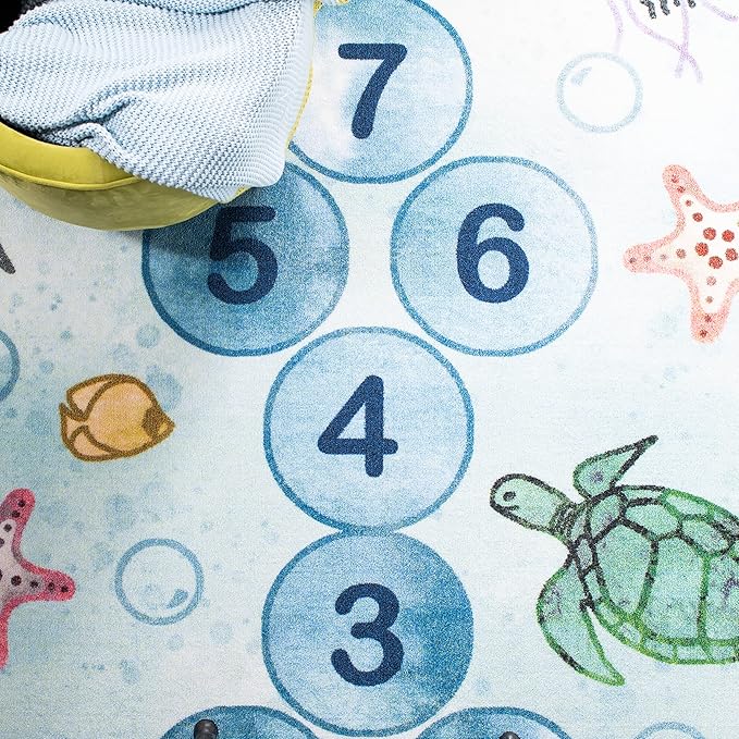 SAFAVIEH Kids Playhouse Collection Area Rug - 5' Round, Blue & Grey, Non-Shedding Machine Washable & Slip Resistant Ideal for High Traffic Areas for Boys & Girls in Playroom, Nursery (KPH217M)
