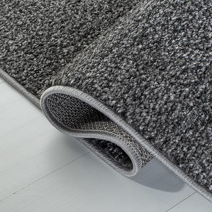 SAFAVIEH Adirondack Collection Runner Rug - 2'6" x 10', Grey & Dark Grey, Modern Ombre Design, Non-Shedding & Easy Care, Ideal for High Traffic Areas in Living Room, Bedroom (ADR142H)