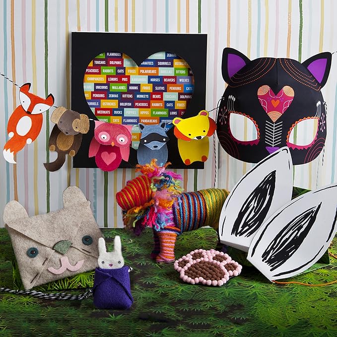 Craft-tastic – I Love Animals Kit – Craft Kit Makes 8 Animal-Themed Projects